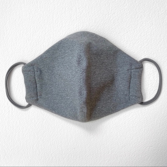 Accessories - 😷 Double Layered Reversible Face Mask w/Sl…